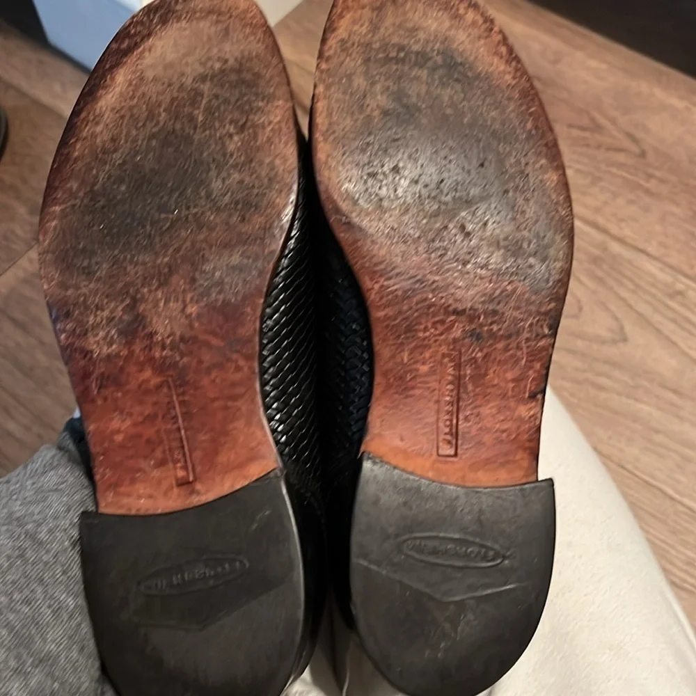 FLORSHEIM black leather tassel loafers, size 8